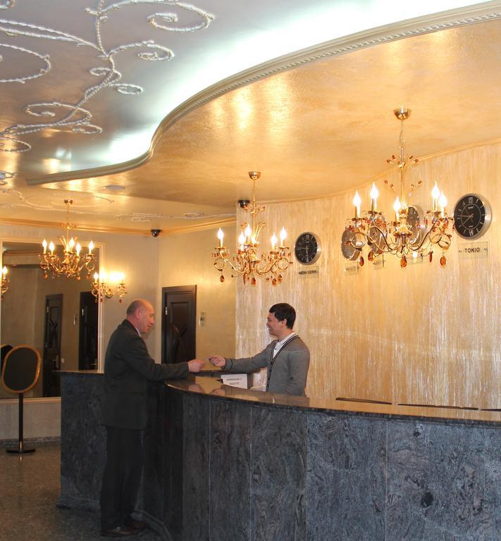 Royal Palace Hotel Almaty Exterior photo